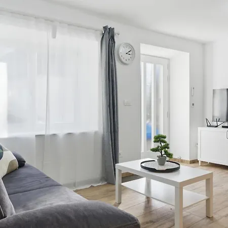 Apartmán Casa 1920 *